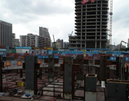 广州纯钢高层建筑建造过程中使用了安全防坠器